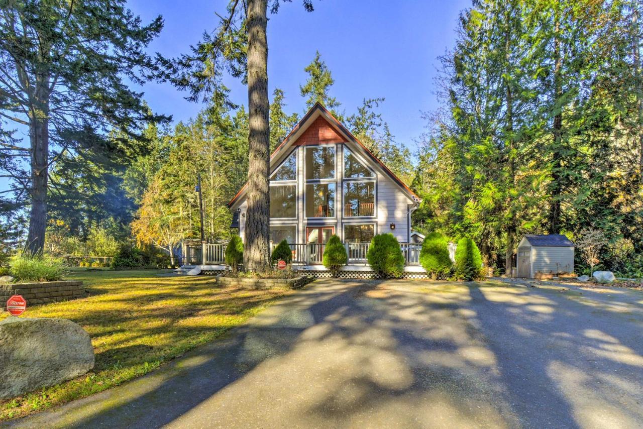 Fox Paws Luxury Cabin - Hot Tub, Fire Pit & Pines! Hansville Exterior photo